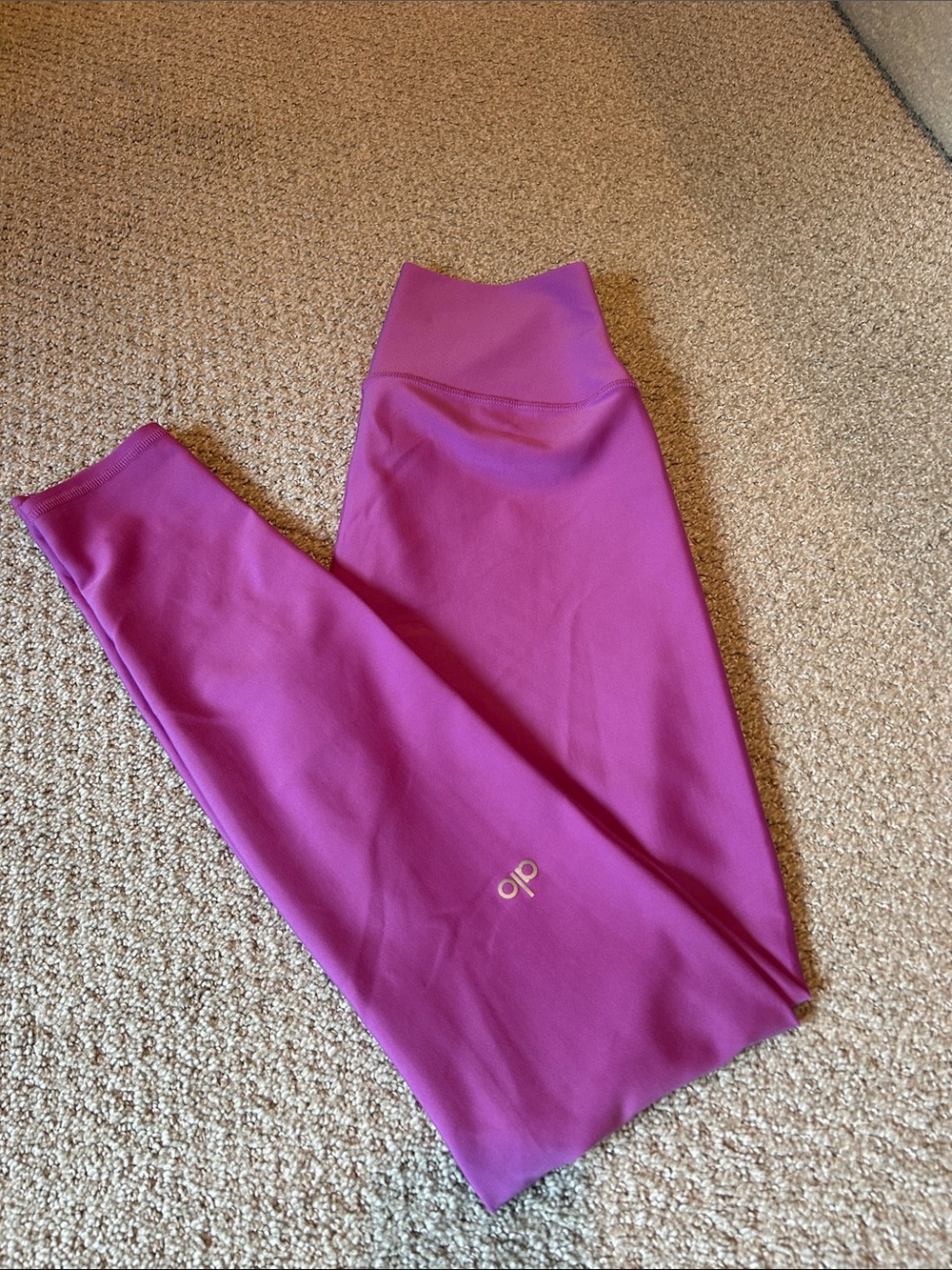 Alo size Medium Leggings with High Waistband